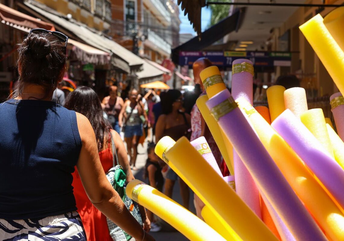 Feriados deste ano podem afetar vendas do comércio no Rio