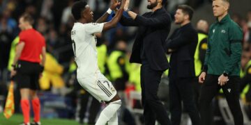 Vini Jr. comanda goleada do Real sobre Mônaco na Liga dos Campeões