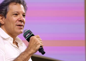 Classe dominante brasileira entende o Estado como dela, diz Haddad