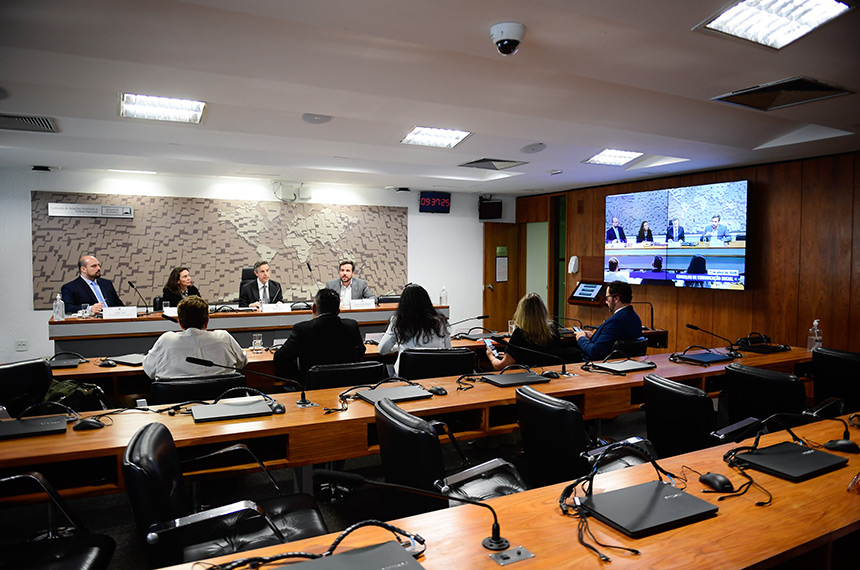 Conselho de Comunicação elege presidente e vice na segunda-feira — Senado Notícias