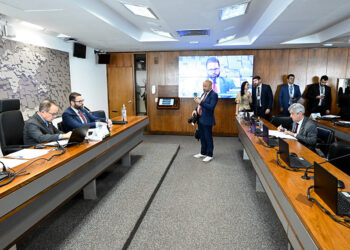 Projeto destina recursos para pagamento de serviços ambientais na Amazônia — Senado Notícias