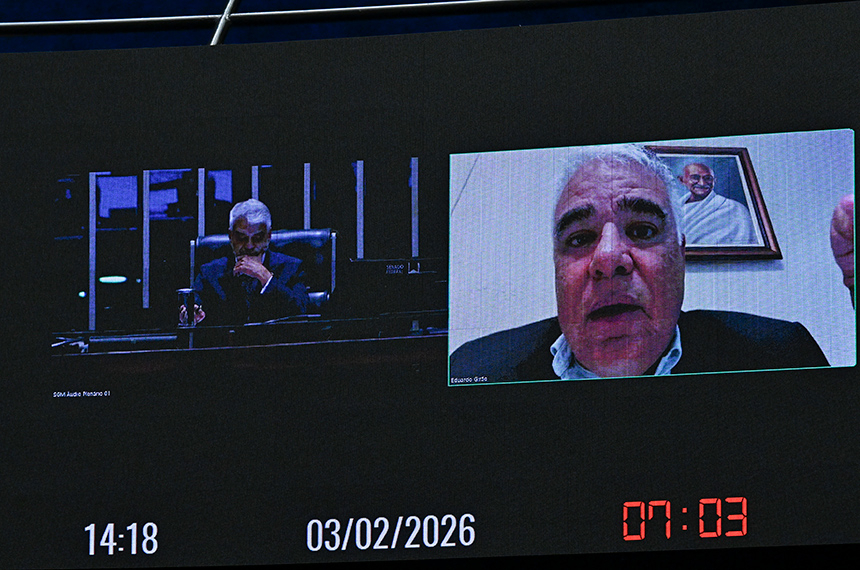 Girão critica contratação de publicidade — Senado Notícias