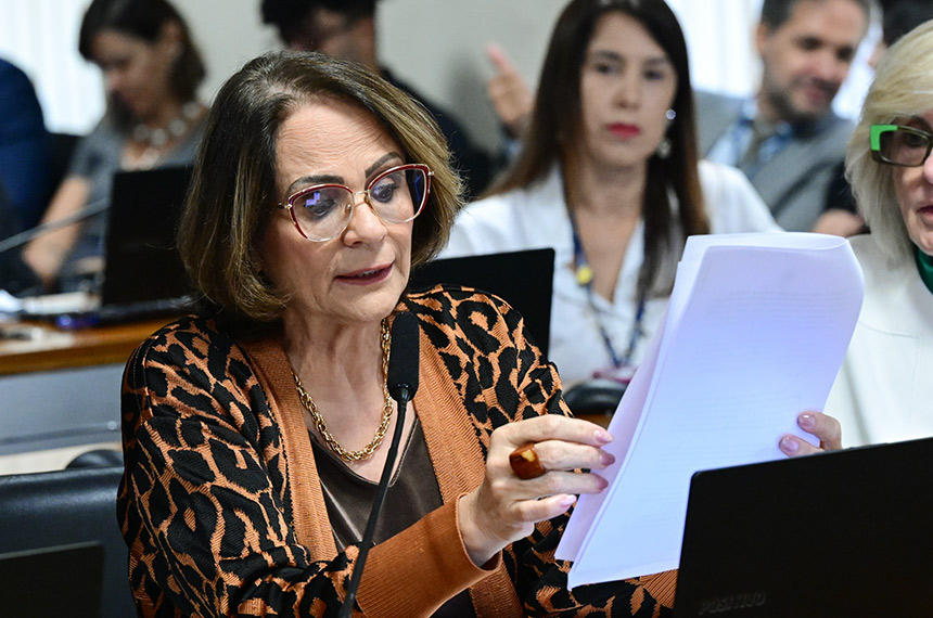 Fim de carência para licença-maternidade no INSS avança — Senado Notícias