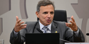 Avança proposta que pode derrubar restrições para armas de fogo — Senado Notícias