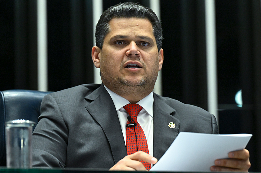Davi Alcolumbre manifesta solidariedade aos habitantes de Juiz de Fora e Ubá — Senado Notícias