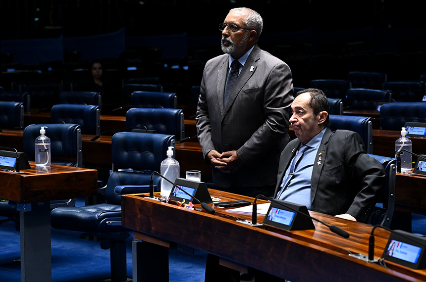 Senado fará sessão de debates no Plenário sobre feminicídio — Senado Notícias