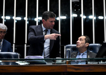 Vai à promulgação acordo de defesa entre Brasil e Eslovênia — Senado Notícias