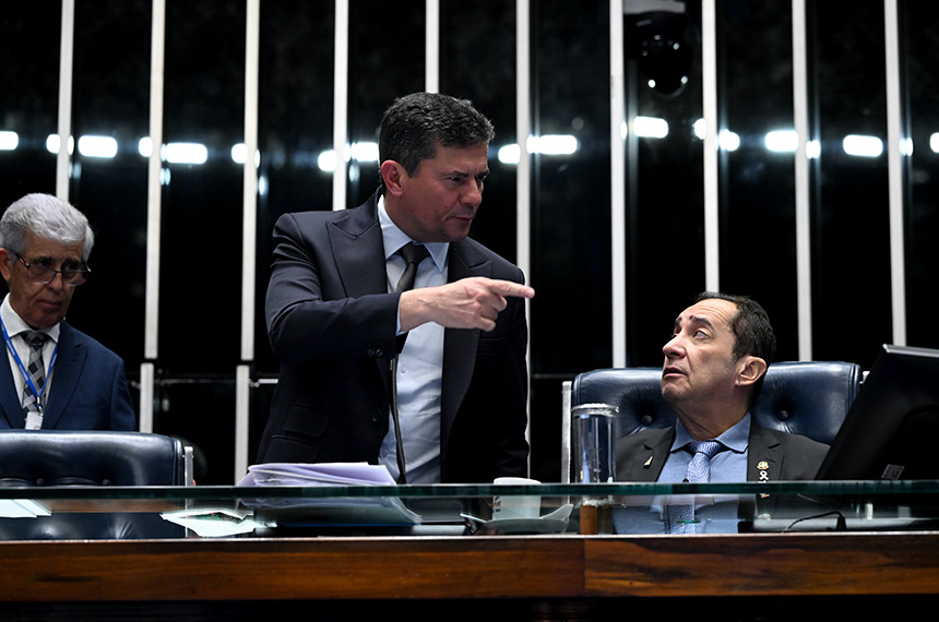 Vai à promulgação acordo de defesa entre Brasil e Eslovênia — Senado Notícias