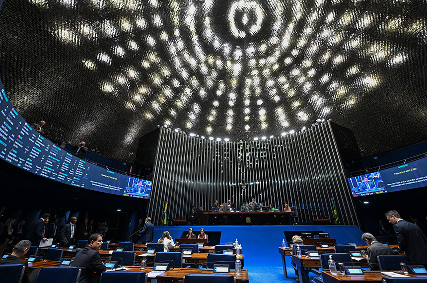 Projeto que reconhece empresas de turismo receptivo volta à Câmara — Senado Notícias