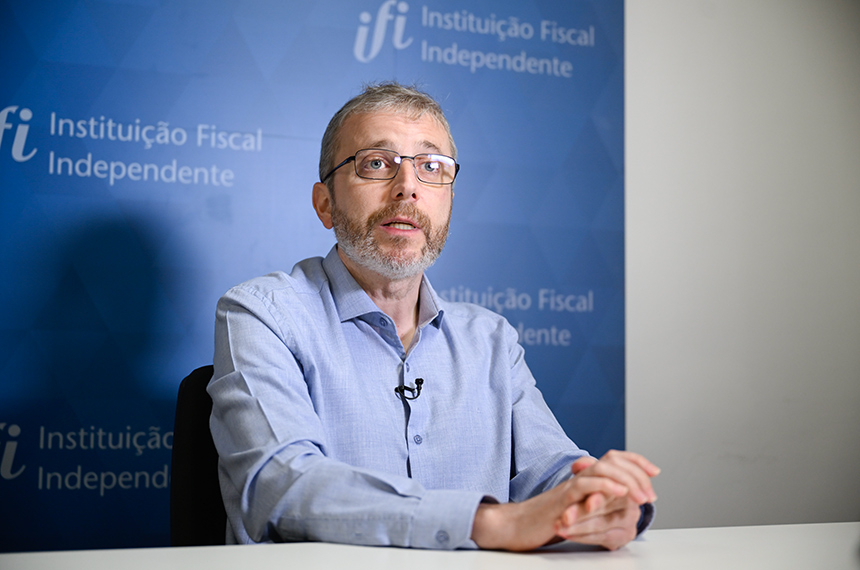Dívida pública e despesas dos estados continuam a preocupar, avalia IFI — Senado Notícias