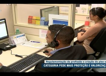 Debatedores pedem regulamentação do trabalho em telemarketing — Senado Notícias