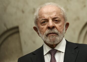 Lula defende que luta contra feminicídio deve ser sobretudo dos homens