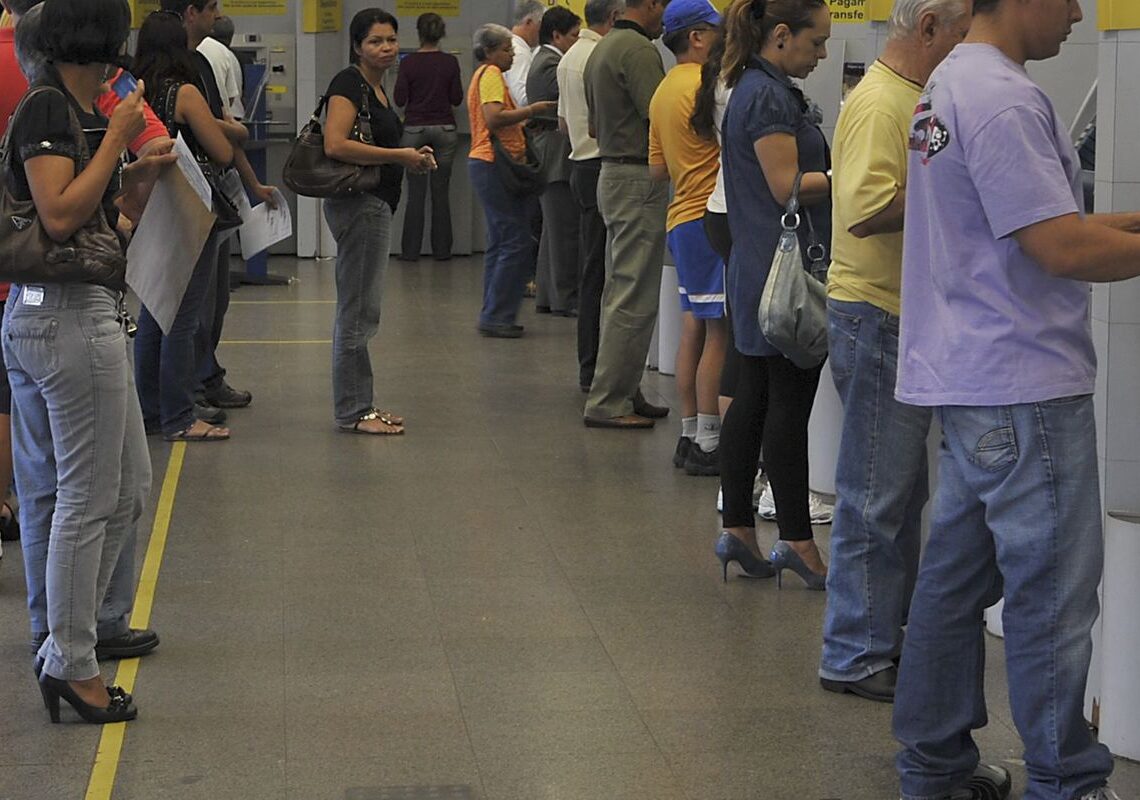 Veja como checar dados oficiais sobre a saúde financeira do seu banco