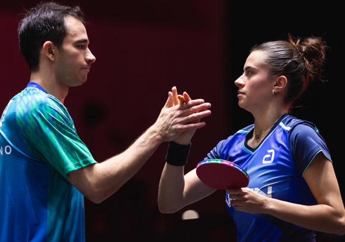 Calderano e Bruna Takahashi vão à semi de duplas do Smash de Singapura