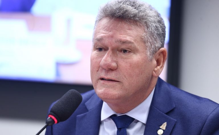 Keniston Braga assume Comissão de Desenvolvimento Urbano com foco em moradia e saneamento – Notícias