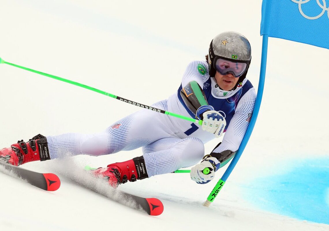 Lucas Pinheiro conquista 1° ouro para o Brasil em Olimpíada de Inverno