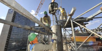 Estimativas do mercado para inflação e PIB ficam estáveis