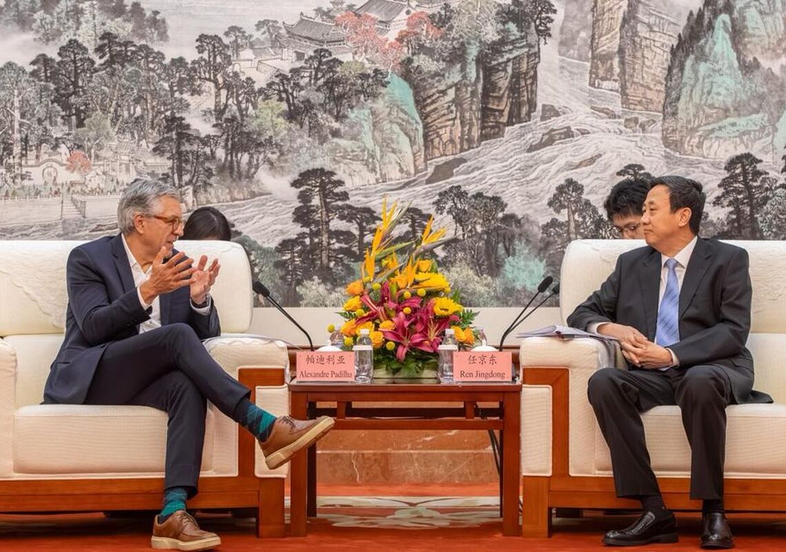 Saúde busca na China alianças para impulsionar serviços de IA no SUS