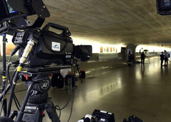 TV Senado faz 30 anos com novidades e sessão especial no Senado — Senado Notícias