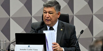 Depoimentos de diretores de instituições financeiras à CPMI são cancelados — Senado Notícias