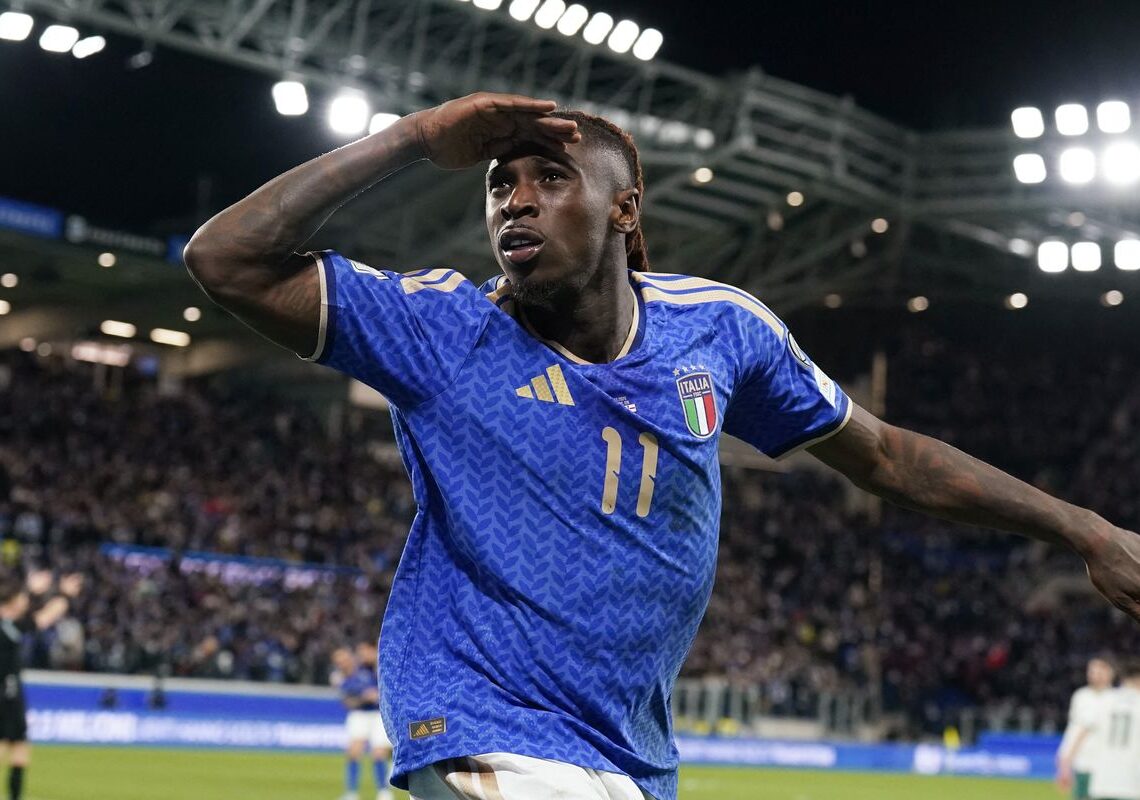 Itália vence e continua viva na luta por vaga para a Copa do Mundo