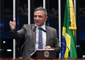 Bittar defende ataque dos EUA ao Irã e critica esquerda brasileira — Senado Notícias