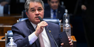 Senado aprova aumento de penas para furto, roubo e receptação — Senado Notícias