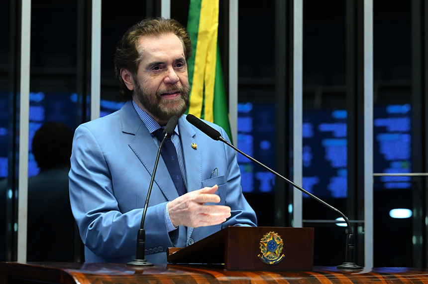 Plínio Valério critica proposta que altera regras para impeachment de ministros do STF — Senado Notícias