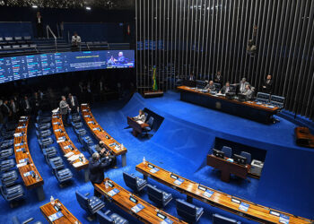 Plenário vota medidas de enfrentamento à violência contra a mulher na terça — Senado Notícias