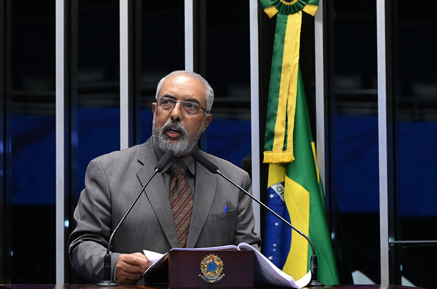 Paim destaca aprovação do Dia Nacional de Reflexão do ‘Cantando as Diferenças’ — Senado Notícias