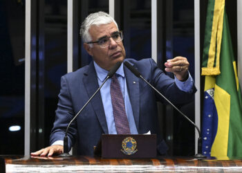 Girão anuncia representação no Conselho de Ética contra Davi Alcolumbre — Senado Notícias