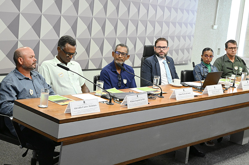 Ribeirinhos denunciam violações em unidade de conservação no Pará — Senado Notícias