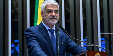 Humberto Costa alerta para aumento da violência contra mulheres no país — Senado Notícias