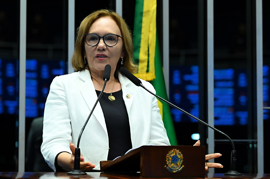 Zenaide Maia propõe limite constitucional para juros de cartões de crédito — Senado Notícias