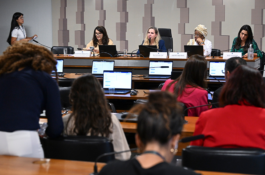 Em 2025, pelo menos 1.248 homens assassinaram mulheres no Brasil — Senado Notícias