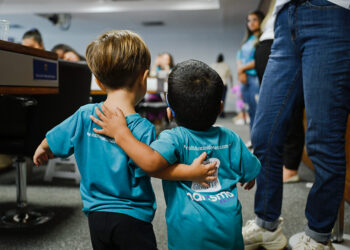 audiência discute inclusão de medicamento para acondroplasia no SUS — Senado Notícias