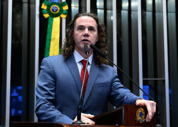 Veneziano celebra ações do governo federal na área de saúde na Paraíba — Senado Notícias