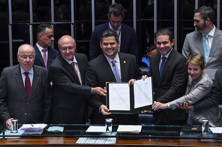 Congresso promulga Acordo Mercosul-União Europeia — Senado Notícias