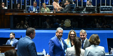 Senado adia votação de projeto contra discurso de ódio a mulheres na internet — Senado Notícias