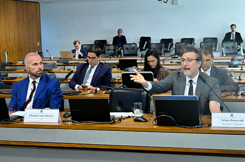 Debatedores divergem sobre novos conceitos de responsabilidade civil — Senado Notícias