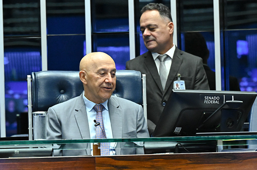 Confúcio Moura destaca apoio a Ariquemes, referência em tecnologia — Senado Notícias