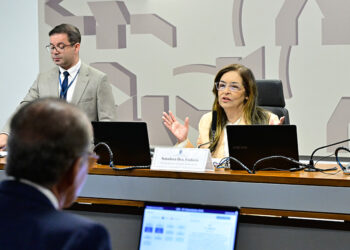 CAS aprova projeto que restringe alimentos ultraprocessados em hospitais — Senado Notícias