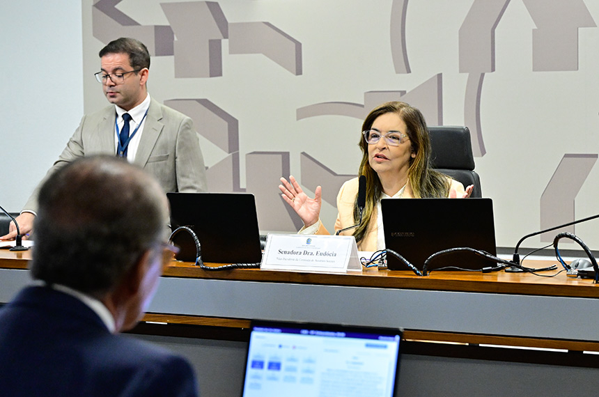 CAS aprova projeto que restringe alimentos ultraprocessados em hospitais — Senado Notícias