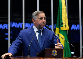 Izalci Lucas lamenta encerramento da CPMI do INSS — Senado Notícias