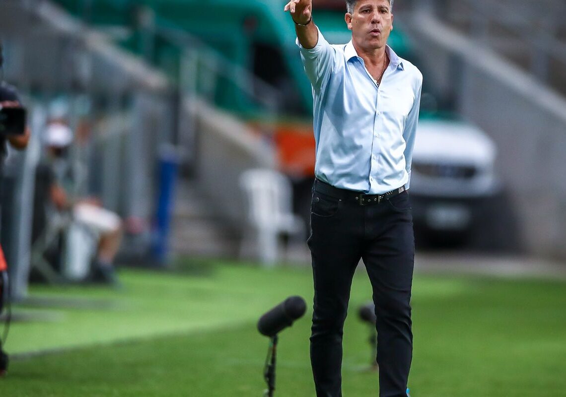 Vasco anuncia acerto com o técnico Renato Gaúcho