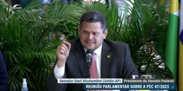 Davi defende PEC que integra servidores de ex-territórios aos quadros da União — Senado Notícias