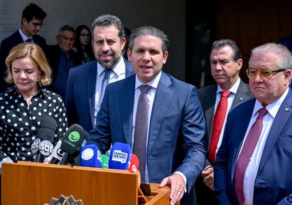 Regulamentação de trabalho por aplicativo deve ser votada em abril