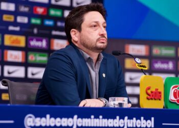 Arthur Elias convoca seleção feminina para a Fifa Series