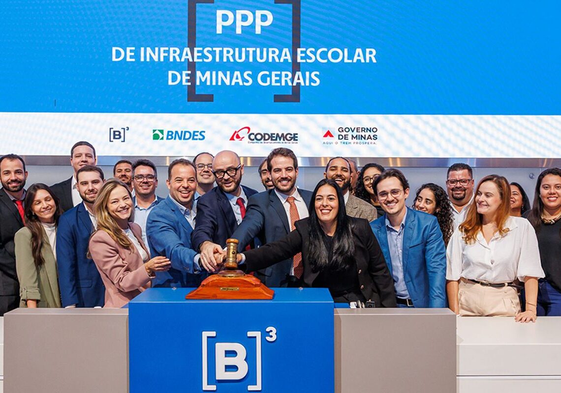 Setor privado assume gestão de infraestrutura de escolas em Minas Gerais