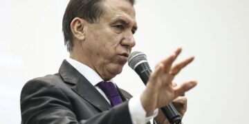 Governo pode enviar projeto com urgência se escala 6×1 não avançar